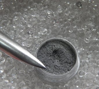 Zalešťovací pigment Frozen Silver 18